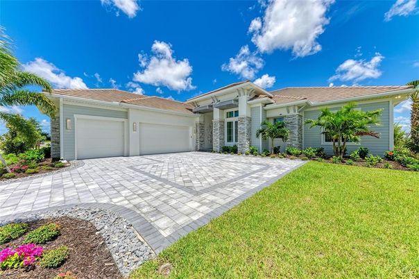 Attached, Backyard, Exterior, Facade, Ranch