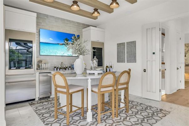 Dining room, Interior, Kitchen, Pendant Lights, Stainless Steel Appliances, Wooden Beams, Wood Texture Flooring