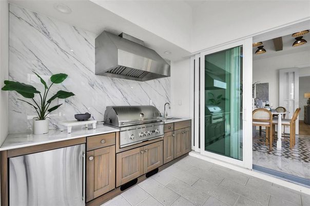 Dining room, Interior, Kitchen, Marble Walls, Stainless Steel Appliances