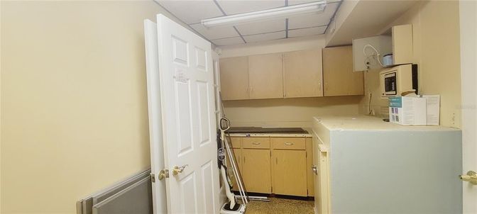 Interior, Kitchen, Washer
