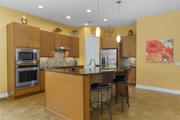 Interior, Kitchen, Pendant Lights, Recessed Lighting, Stainless Steel Appliances