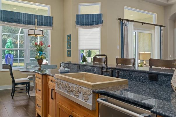 Dining room, Interior, Kitchen, Pendant Lights, Wood Texture Flooring