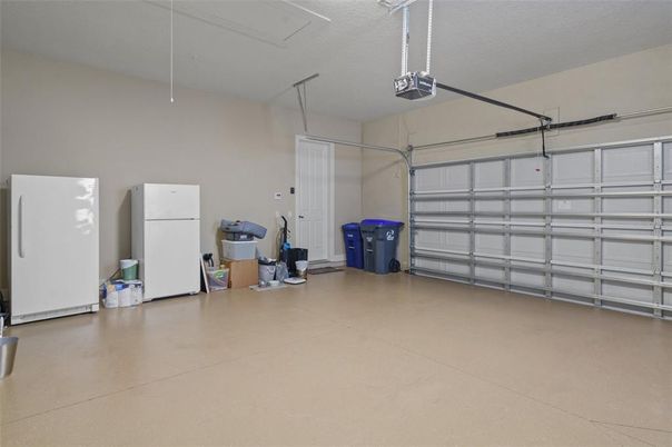 Garage, Interior