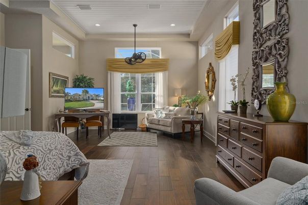 Home Office, Interior, Living room, Pendant Lights, Recessed Lighting, Wood Texture Flooring
