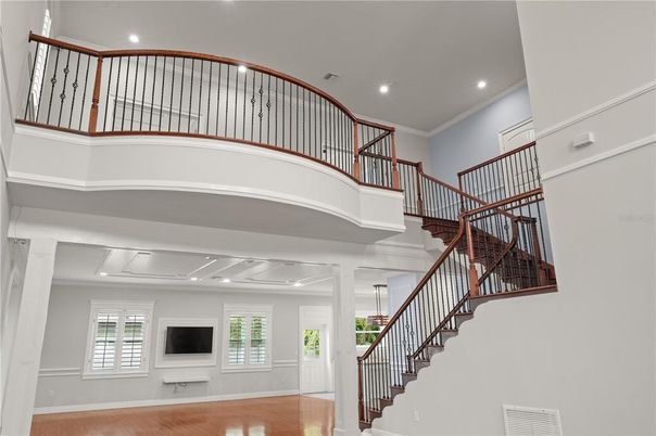 Interior, Recessed Lighting, Wood Texture Flooring
