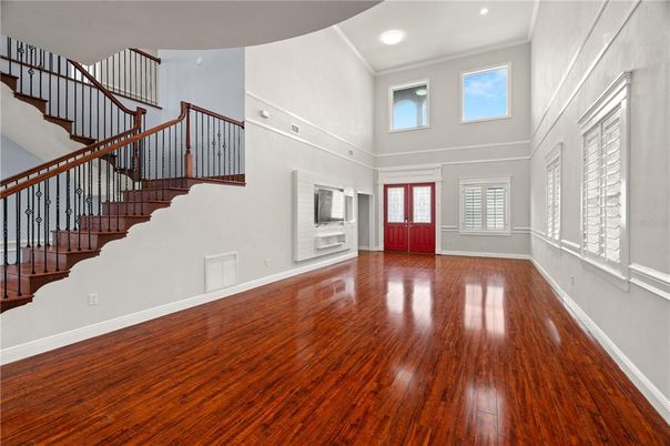 Interior, Recessed Lighting, Wood Texture Flooring