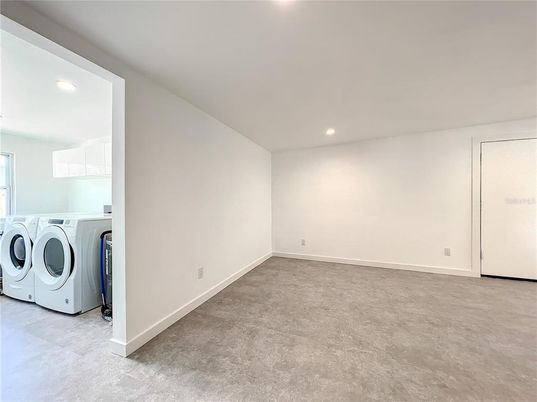 Interior, Recessed Lighting, Washer
