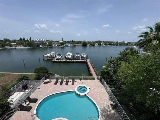 Exterior, Lake, Pool, Water