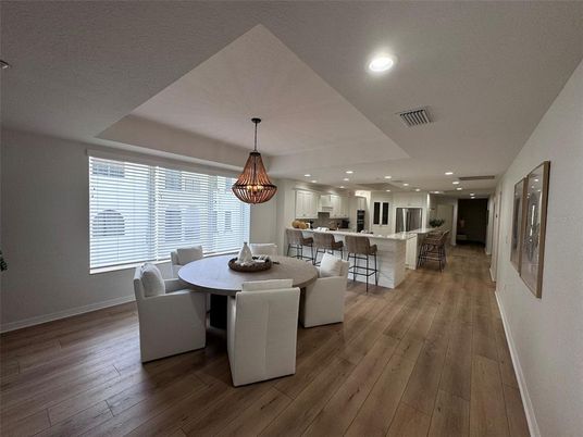 Dining room, Interior, Kitchen, Pendant Lights, Recessed Lighting, Wood Texture Flooring