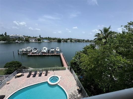 Exterior, Lake, Pool