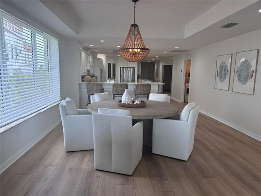 Chandelier, Dining room, Interior, Kitchen, Pendant Lights, Recessed Lighting, Wood Texture Flooring
