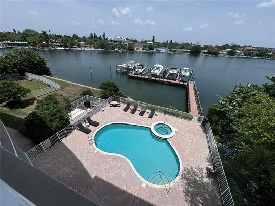 Exterior, Lake, Pool
