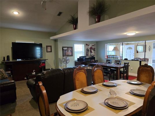 Dining room, Interior, Living room, Recessed Lighting