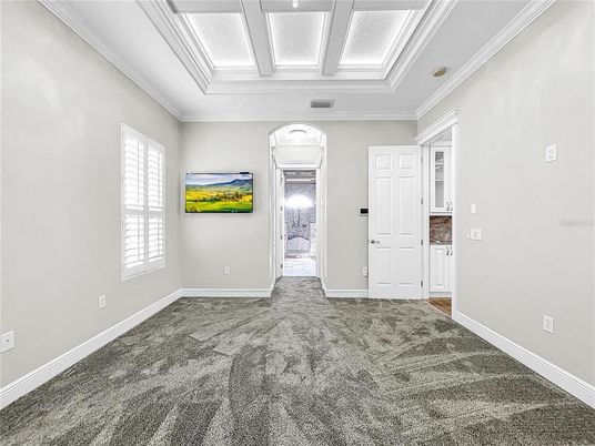 Empty room, Interior, Recessed Lighting