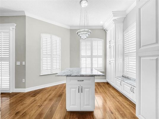 Interior, Pendant Lights, Wood Texture Flooring