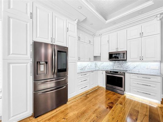 Interior, Kitchen, Stainless Steel Appliances, Wood Texture Flooring