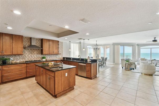 Chandelier, Dining room, Interior, Kitchen, Living room, Pendant Lights, Recessed Lighting, Stainless Steel Appliances, Water