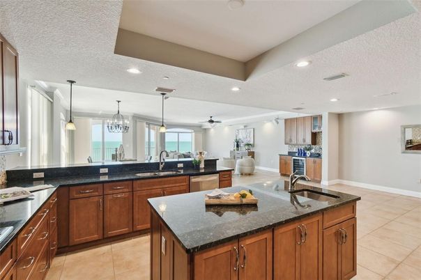 Interior, Kitchen, Pendant Lights, Recessed Lighting