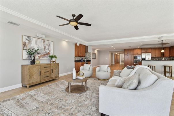 Interior, Kitchen, Living room, Pendant Lights, Recessed Lighting, Stainless Steel Appliances