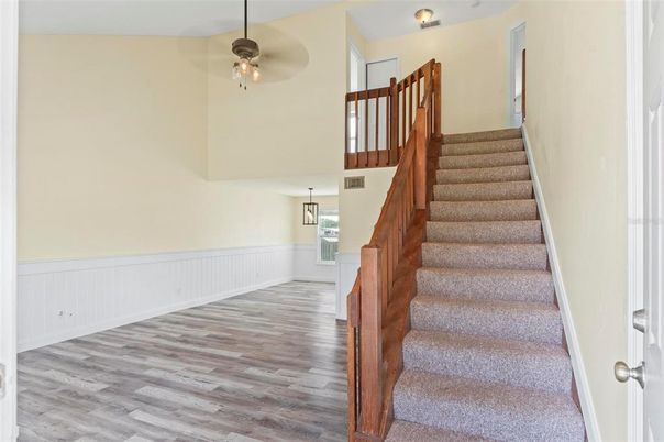Interior, Pendant Lights, Wood Texture Flooring