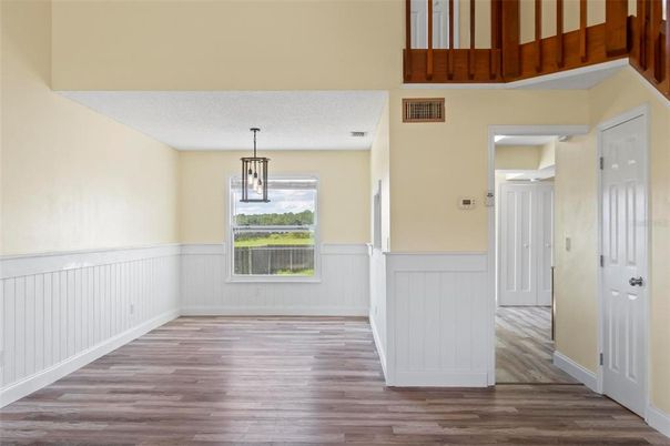 Interior, Pendant Lights, Wood Texture Flooring