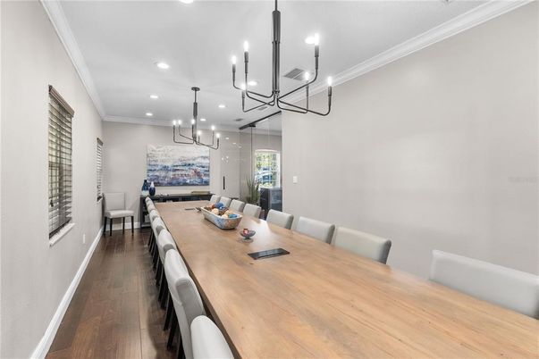 Chandelier, Dining room, Interior, Living room, Pendant Lights, Recessed Lighting, Wood Texture Flooring