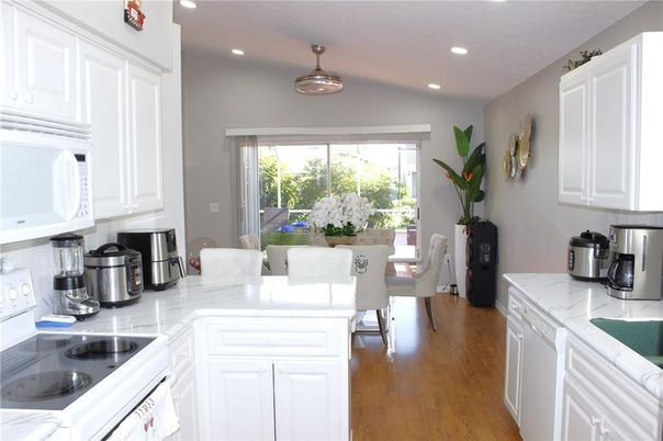 Dining room, Interior, Kitchen, Recessed Lighting, Wood Texture Flooring