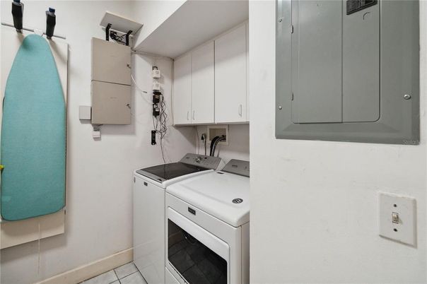 Interior, Washer