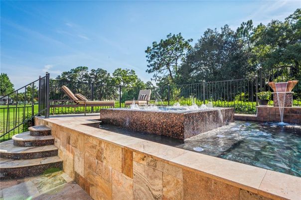 Exterior, Playground, Pool