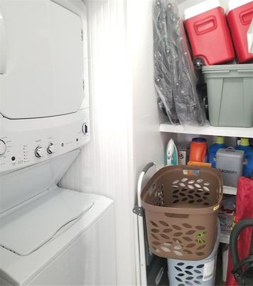 Interior, Utility Closets, Washer