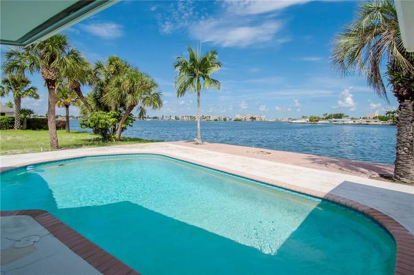 Exterior, Lake, Pool