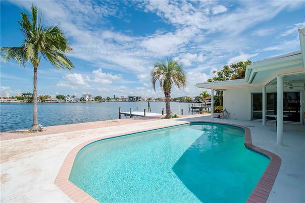 Exterior, Lake, Pool