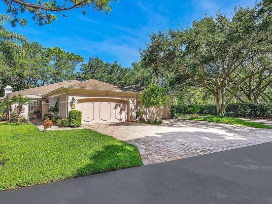 Attached, Backyard, Exterior, Facade, Ranch