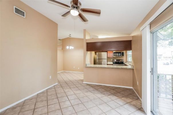 Interior, Kitchen, Pendant Lights, Stainless Steel Appliances