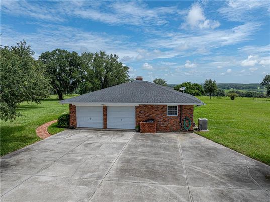 Backyard, Detached Garage, Exterior