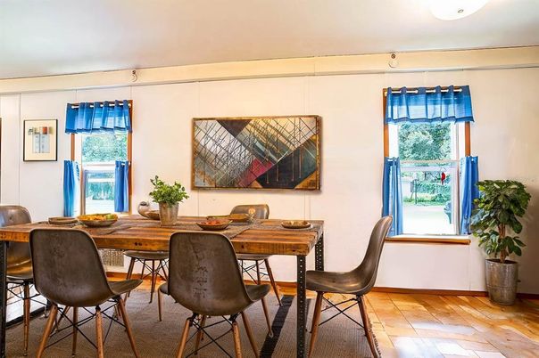 Dining room, Interior