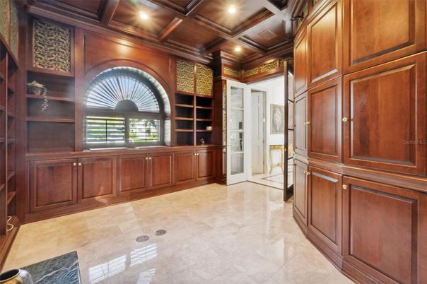 Interior, Recessed Lighting, Wooden Beams, Wooden Ceilings, Wooden Walls