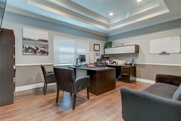 Home Office, Interior, Recessed Lighting, Wood Texture Flooring