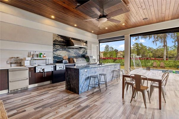 Dining room, Interior, Kitchen, Recessed Lighting, Stainless Steel Appliances, Wooden Ceilings, Wood Texture Flooring