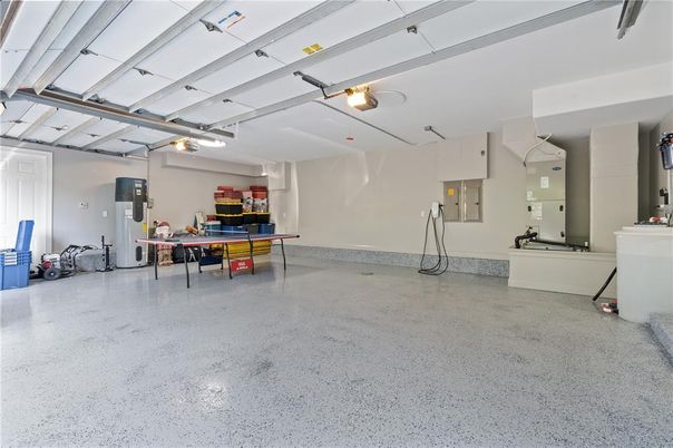 Garage, Interior