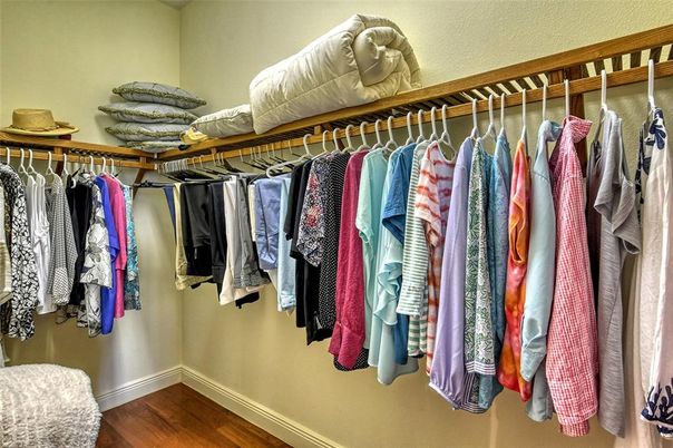 Interior, Walk-in Closets, Wood Texture Flooring