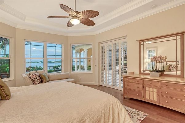 Bedroom, Interior, Water, Wood Texture Flooring