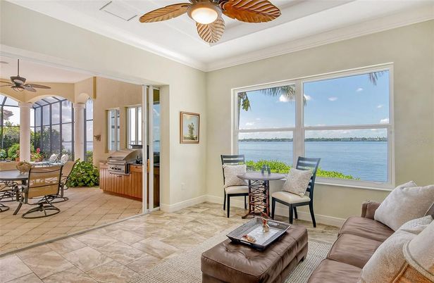 Dining room, Interior, Living room, Water