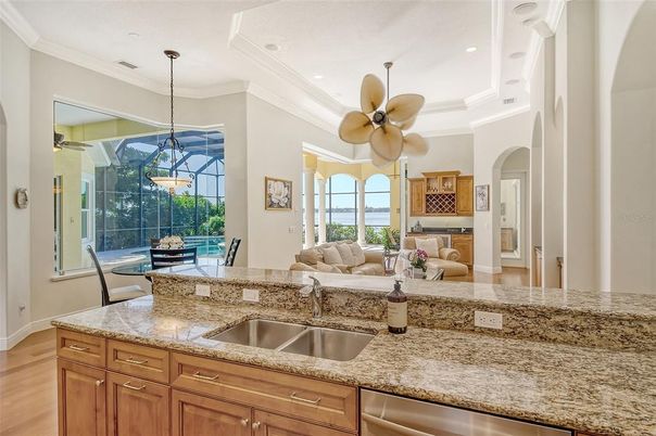 Dining room, Interior, Kitchen, Living room, Pendant Lights, Recessed Lighting, Wood Texture Flooring