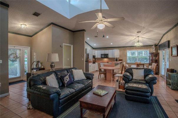 Chandelier, Dining room, Interior, Kitchen, Living room, Recessed Lighting