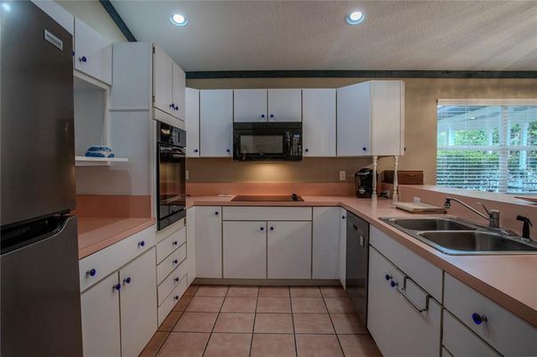 Interior, Kitchen, Recessed Lighting