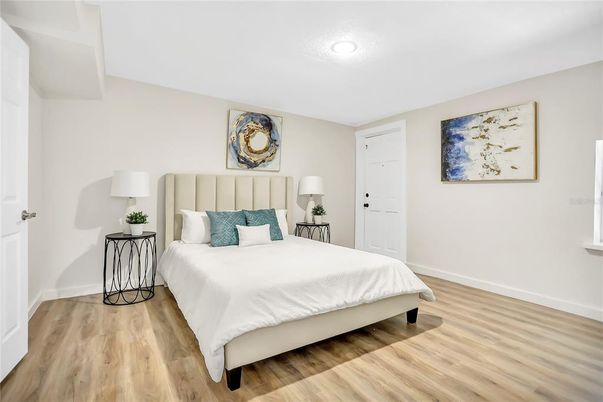 Bedroom, Interior, Recessed Lighting, Wood Texture Flooring