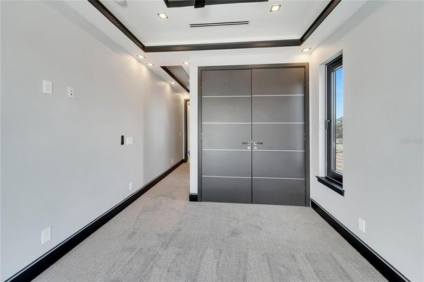 Interior, Recessed Lighting