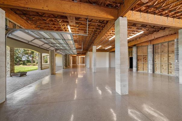Interior, Wooden Beams