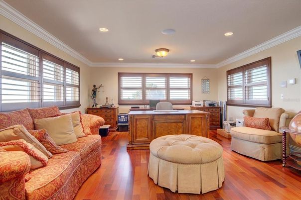 Home Office, Interior, Recessed Lighting, Wood Texture Flooring